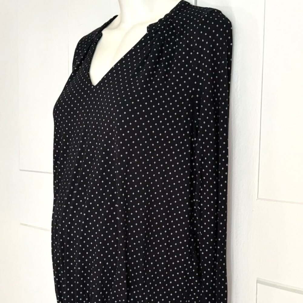 Old Navy Maternity top